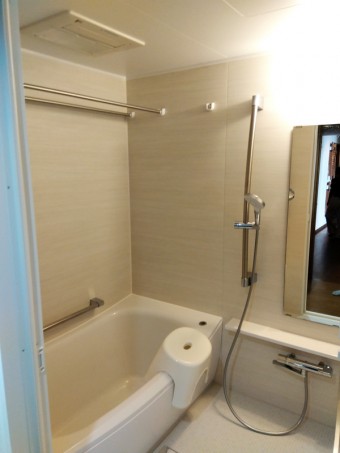 頭の真上からシャワーをたっぷり浴びて気分爽快♪　目黒区M様邸